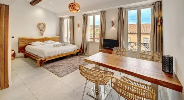 Апартаменты Magnifiques Appartements à 2 pas du Palais