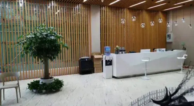 Zhenning Qianyi Hotel, Buchen Sie Hotel Zhenning Guizhou