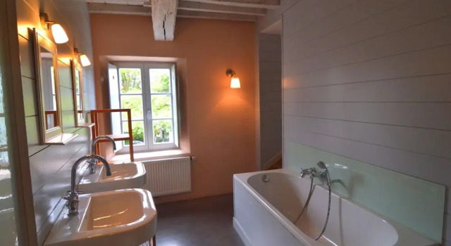 Коттедж Elegant Estate Stay, Maredsous