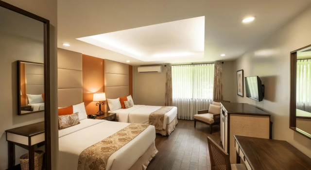 Номер Premier с видом на сад Montebello Hotel, Cebu
