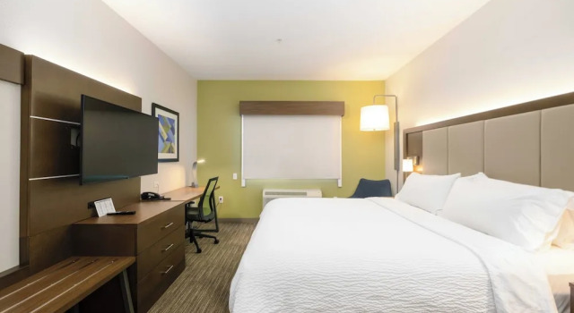 Двухместный номер Standard Holiday Inn Express