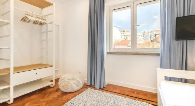 Marques de Pombal Metropolitan Flat