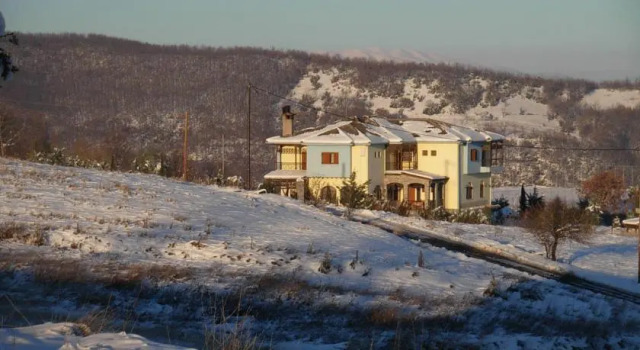 Dryades Guesthouse, Book Guesthouse  