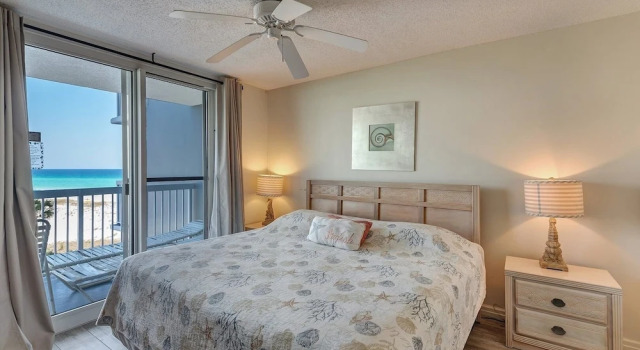 Pelican Beach 0413 2 Bedroom Condo by Pelican Beach Management, Забронировать Апартаменты/квартира Дестин Emerald Coast, рядом с Аквапарк Биг-Каунас