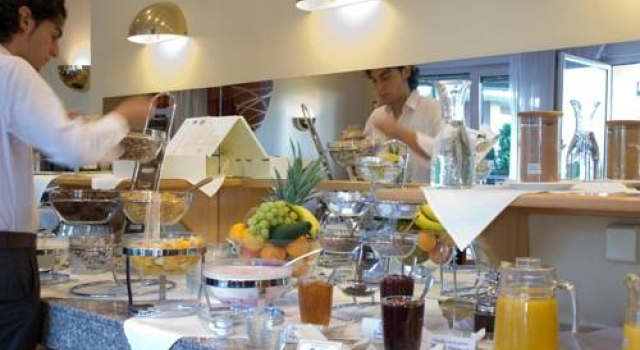 Appart Hotel Tassilo, Varaa Hotelli Hotellit Baijeri pysäköinnillä, Pysäköinti