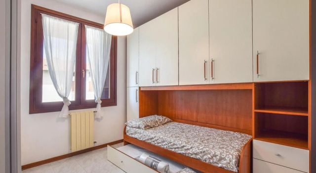 Villa Helios, Забронировать Вилла Дезенцано-дель-Гарда озеро Гарда