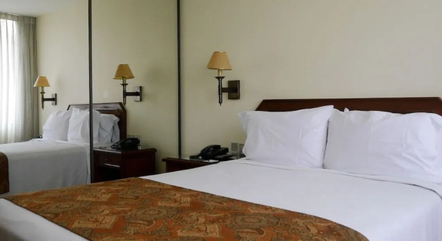 Hotel Boulevard, Varaa Hotelli Miraflores 