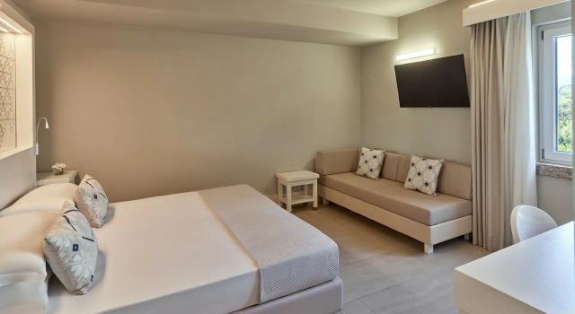Номер семейный Prestige Resort Is Serenas Badesi Village