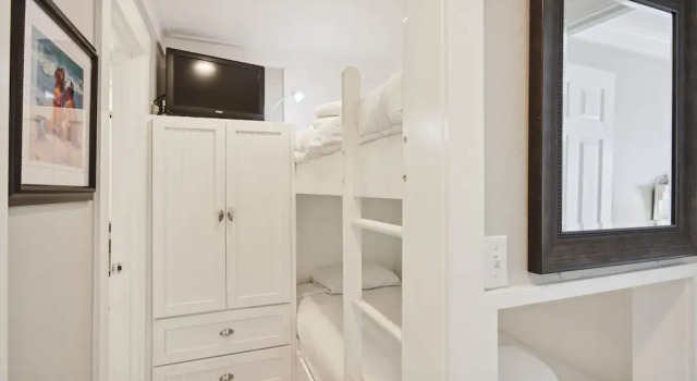Sandpiper Cove 1125 1 Bedroom Condo by RedAwning, Varaa Hotelli Hotellit Emerald Coast uima-altaalla, Uima-allas