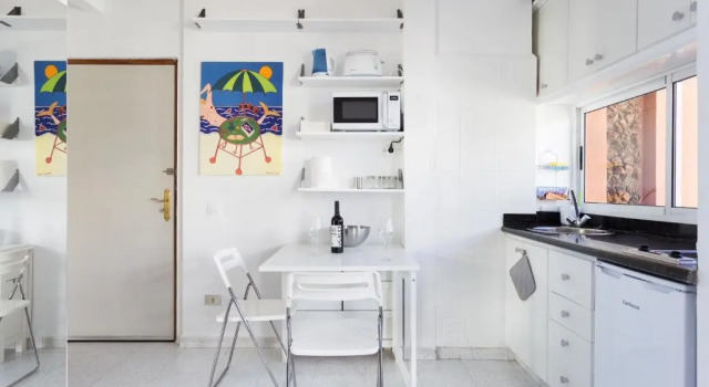 Студия Perla's House Studio with incredible sea view