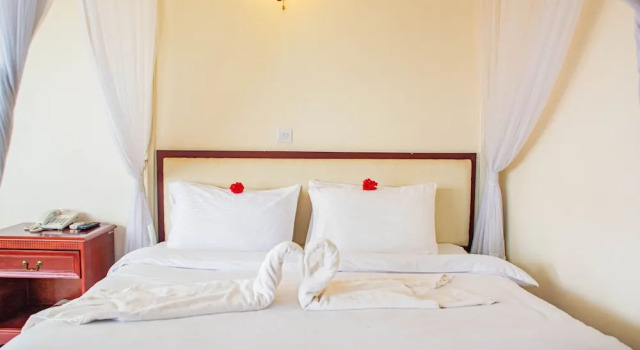 Люкс Standard Bomah Hotel Limited