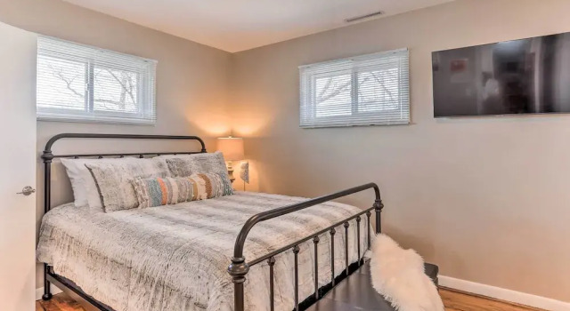 Апартаменты Inviting Rapid City Duplex < 2 Mi to Downtown!