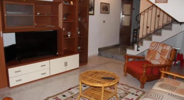 Коттедж с 3 комнатами Casa Vacanze “Dream House”