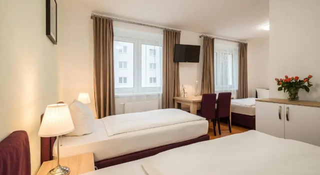 Трёхместный номер Standard Hotel City Green Berlin