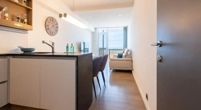 Apartment With Frontal sea View in Raversijde, Забронировать Апартаменты/квартира Апартаменты Остенде, Апартаменты/квартира