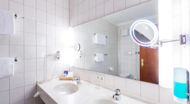 Двухместный номер Standard с балконом и с видом на парк Parkhotel St.Leonhard