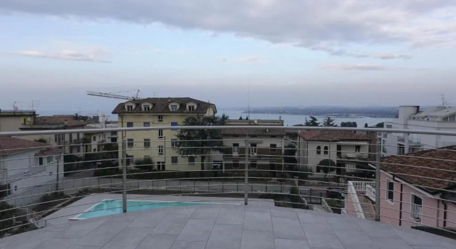 Вилла Homingarda Apartments, Pool & Garden, Near Lake Garda and Center