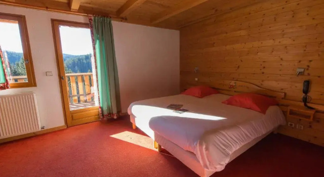 Семейный номер Standard с балконом Hotel Le Tetras