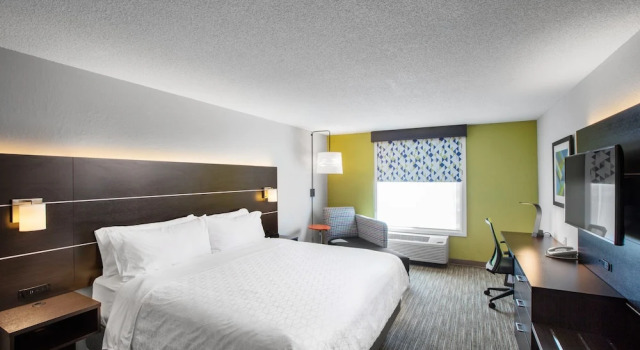 Двухместный номер Standard Holiday Inn Express Hotel & Suites Altoona-Des Moines by IHG