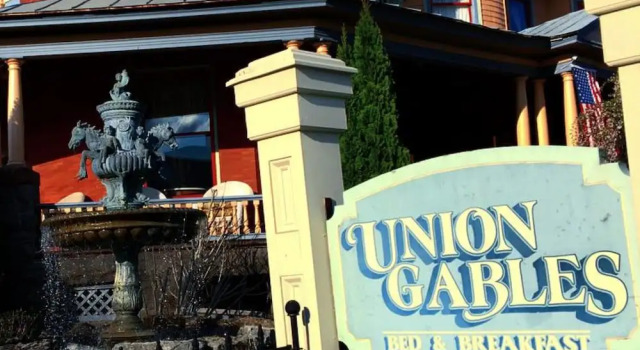 Union Gables Bed & Breakfast, Забронировать Отель «постель и завтрак» Саратога-Спрингс штат Нью-Йорк, рядом с Saratoga Springs Visitor's Center