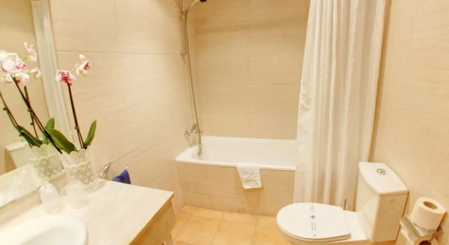 Двухместный номер Standard с балконом Hotel Montané