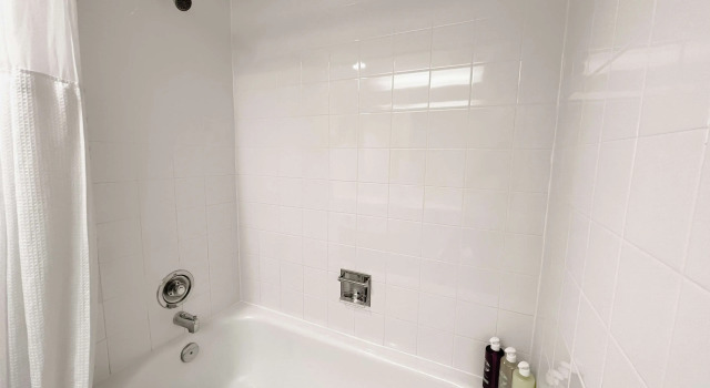 Четырёхместный номер Standard Coast Capri Hotel