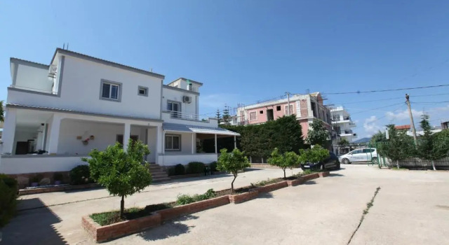 Villa Shehu