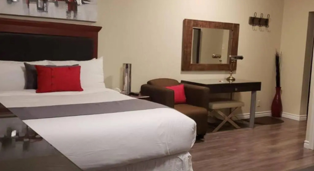 Business Traveler's Cozy Studio #21 by Amazing Property Rentals, Rezerwuj Hotel Hotele w Outaouais z parkingiem, Parking
