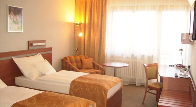 Volareza - Hotel Vranov, Забронировать Отель Вранов-над-Дийи Thayatal, рядом с Врановская плотина