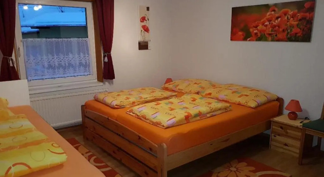 Трёхместный номер Standard Pension Haus Rohrmoser