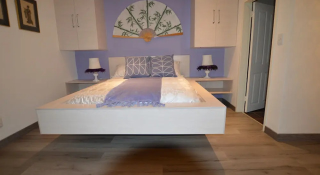 Номер Standard с балконом Kiwara Guesthouse