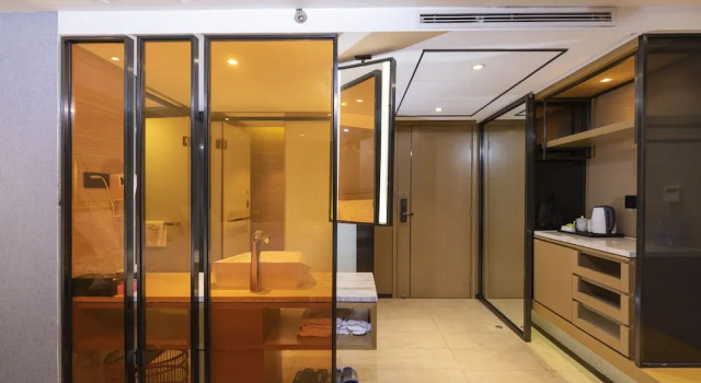 Номер Business Orange Tree International Hotel