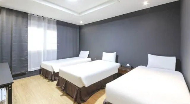 Трёхместный номер Standard Jeju Parkside Tourist Hotel