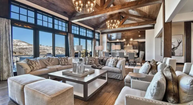 Коттедж Ski-in Ski-out Deer Valley Hot Tub, Fire Pit, Views Silver Sun by Avantstay