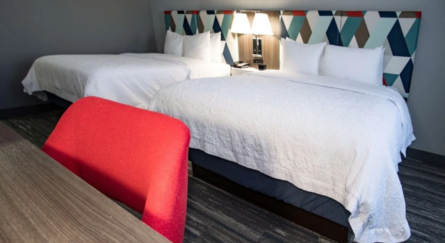 Четырёхместный номер Standard Hampton Inn Oklahoma City/Yukon