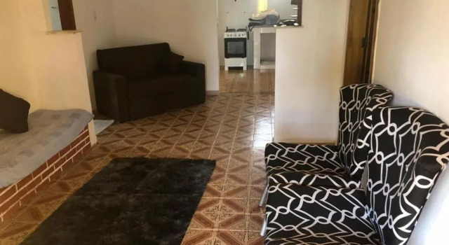 Casa Com Piscina a 3 Quadras da Praia da Vila, Забронировать Отель Отели штата Рио-де-Жанейро с парковкой, Парковка