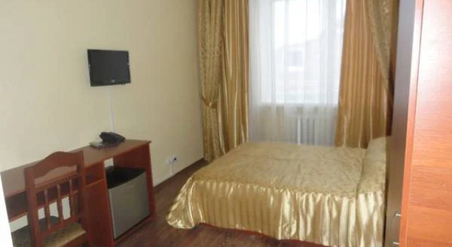 Hotel Berloga, Rezerwuj Hotel Gubkinskiy 
