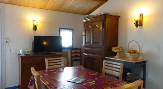 Maison Bretignolles-sur-Mer, 2 pièces, 5 personnes - FR-1-224A-388, Забронировать Отель Отели Бретиньоль-сюр-Мер с бассейном, Бассейн
