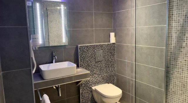 Четырёхместный номер Standard Hôtel Le Mistral