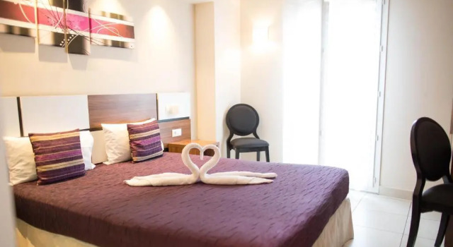 Номер Standard Holidays & Work HOTEL