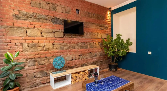 Giorgi's apartment