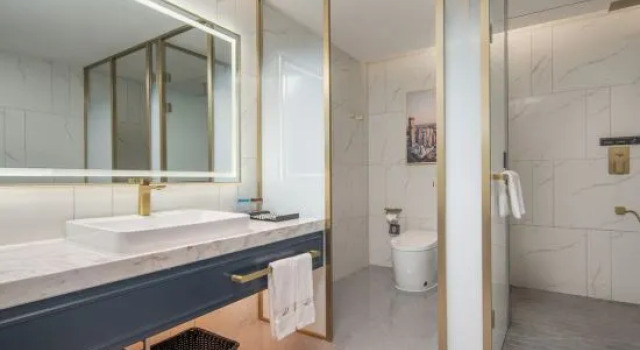 Люкс Deluxe XANA Deluxe Hotel (Shenyang Zhongjie Palace Museum Xiaoheyan Morning Market Branch)