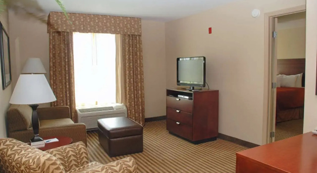 Двухместный люкс c 1 комнатой Homewood Suites by Hilton Macon-North