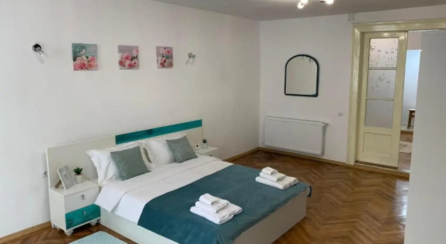 Апартаменты 36 Central Residence