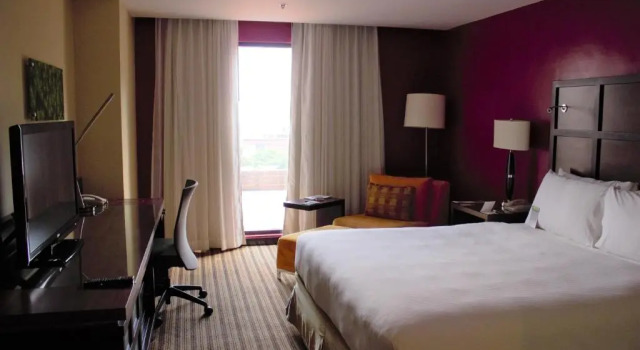Номер Standard Renaissance Caracas La Castellana Hotel