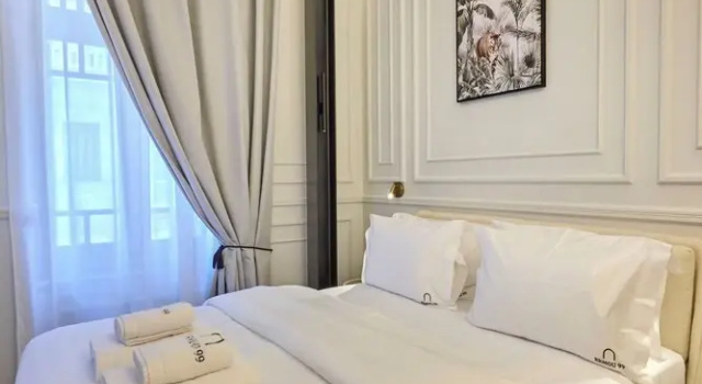 Люкс Deluxe Ermou 99 Intelligent Private Suites