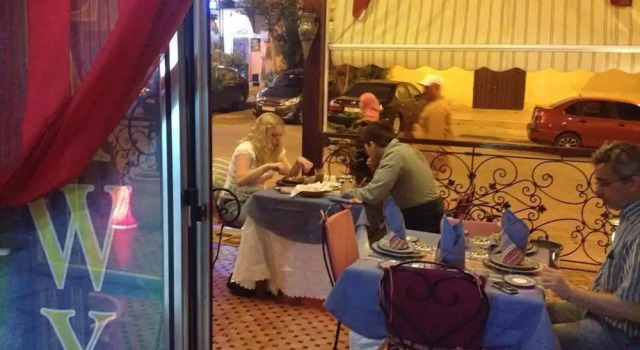 Standart dört kişilik oda Hôtel Tijani