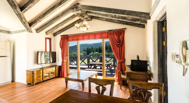 Yeats Vill Pension, Réserver Maison d'hôtes Namwon Seogwipo