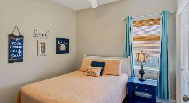 Gulf Shores Duplex Beachfront Pool -4bd, Varaa Lomakoti Huvilat kohteessa Alabama, Villa
