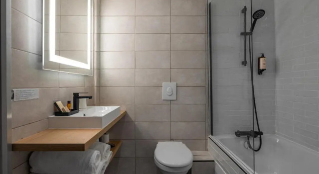 Трёхместный номер Standard Hôtel Bristol Union Intra Muros